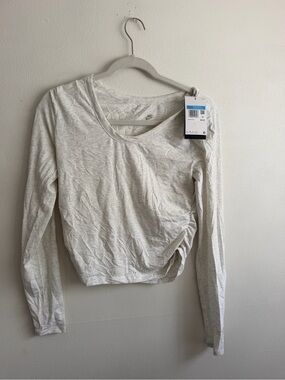 Nike Women's Light Gray Long Sleeve Ruched Side Top